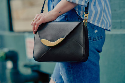 Pomme - Shoulder and Crossbody Bag