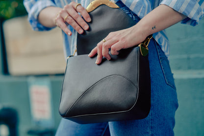 Pomme - Shoulder and Crossbody Bag
